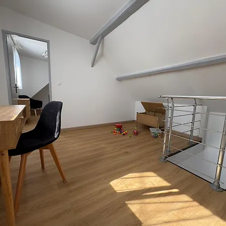 Au Pre De La * Thiétreville