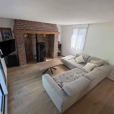 Dom wakacyjny Au Pre De La *